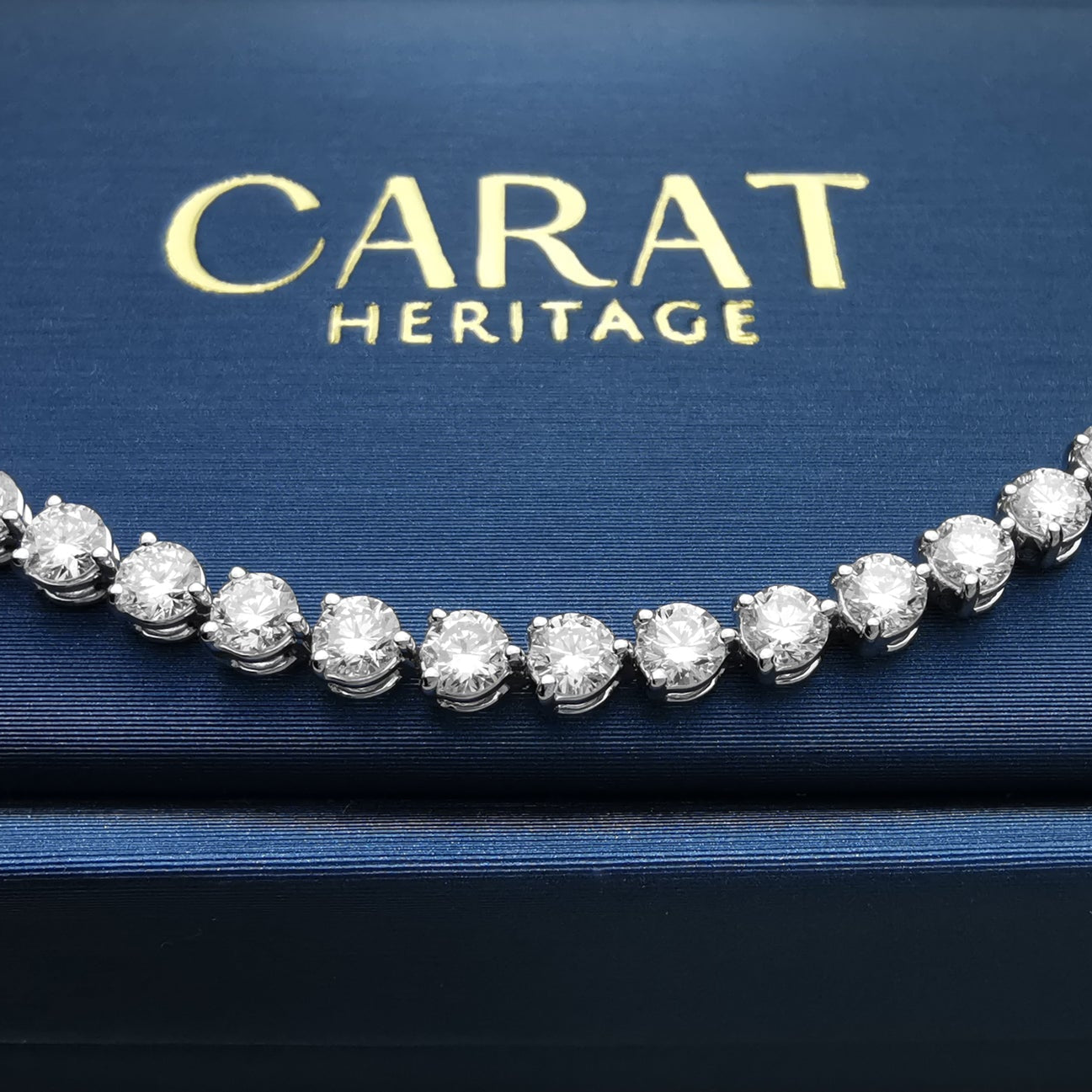 3 prong tennis bracelet 10 pointer on box