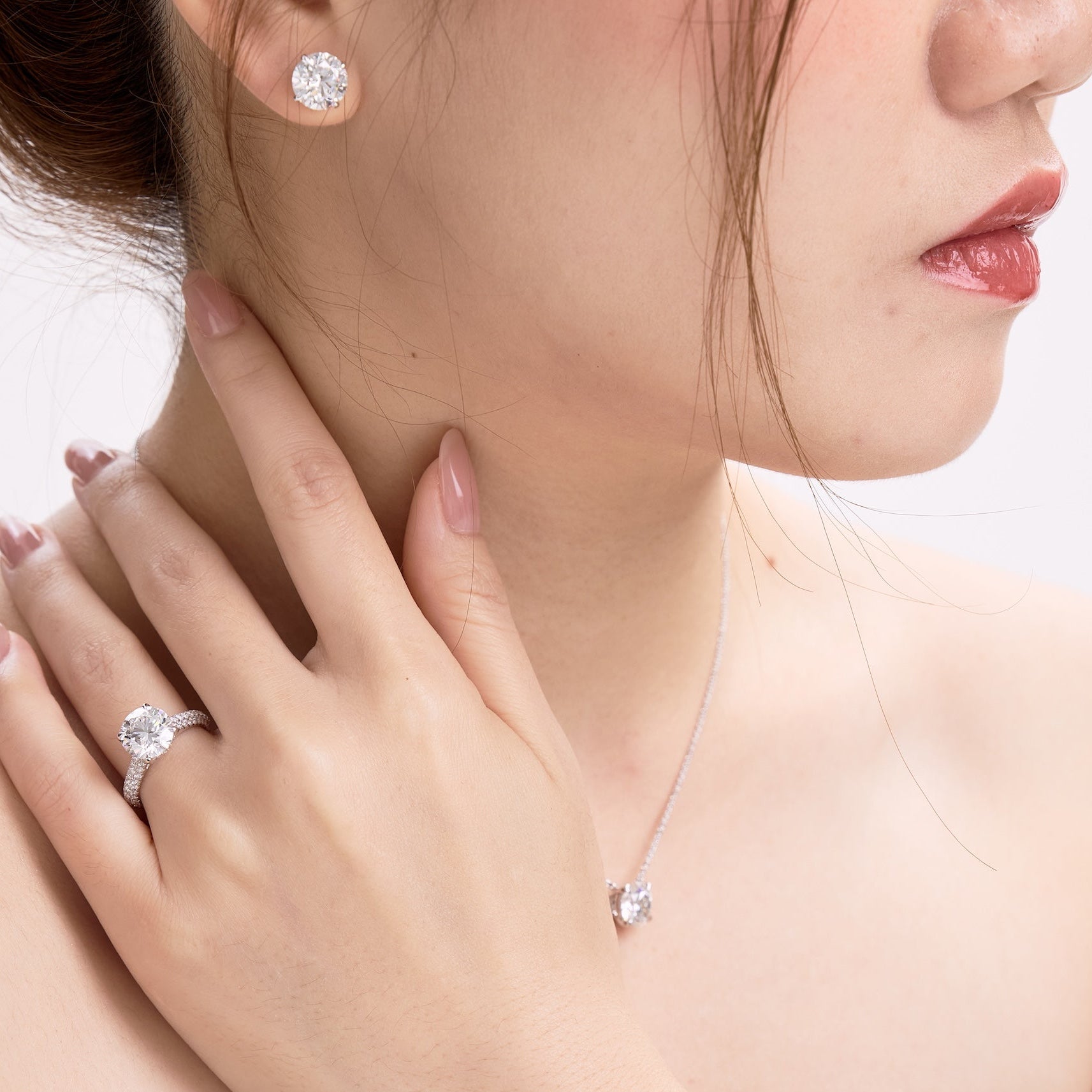 Joy 3.00 ct. Solitaire Ear Studs (6.00 ctw)