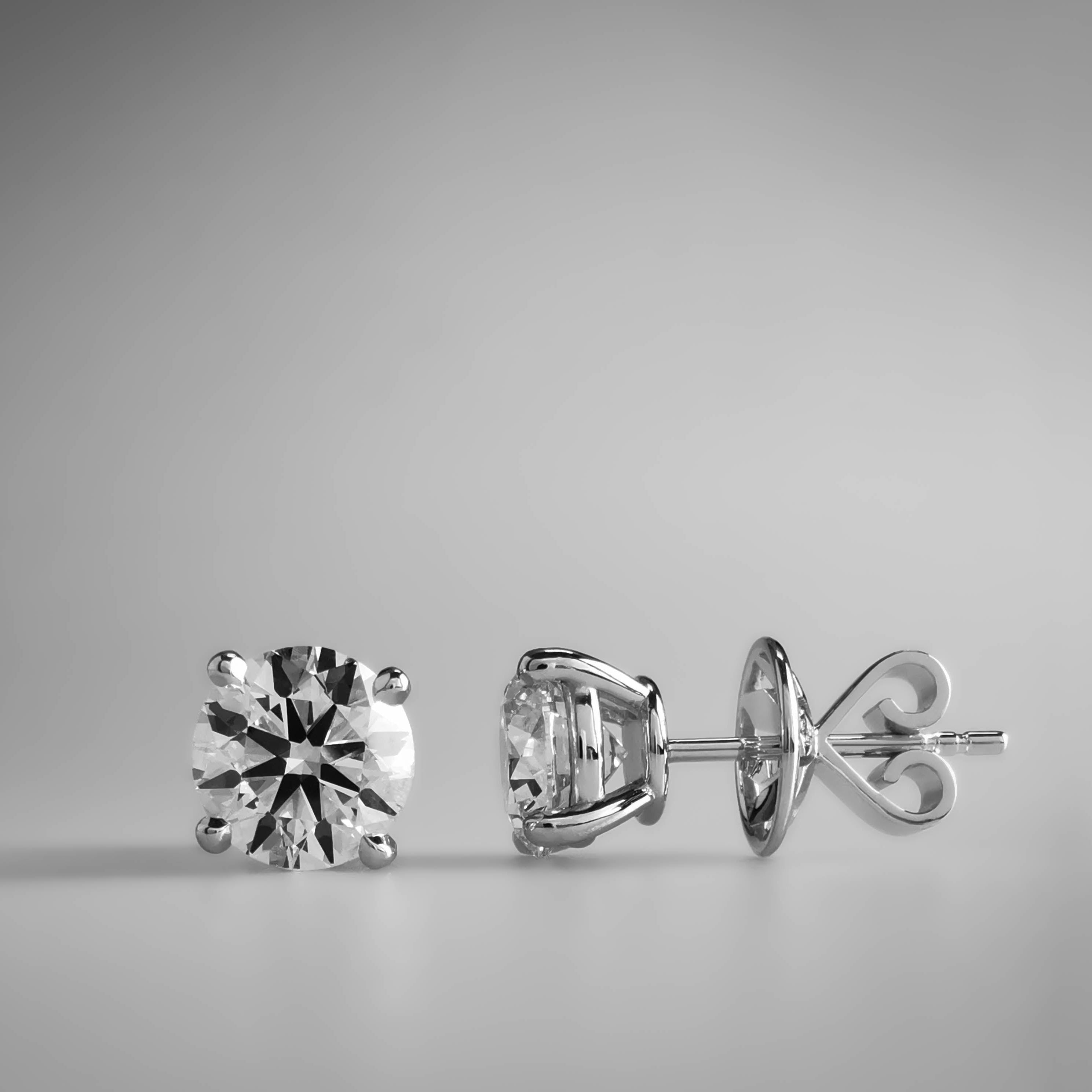 1.5ct round studs