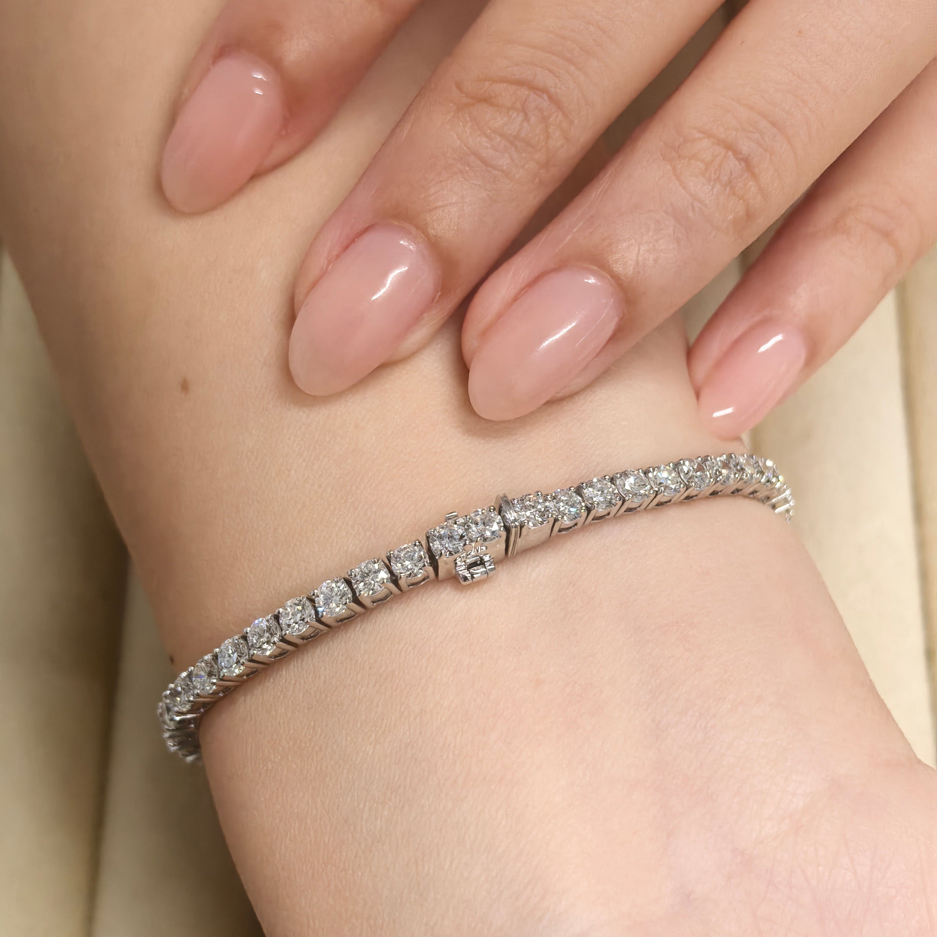 10 pointer tennis bracelet clasp