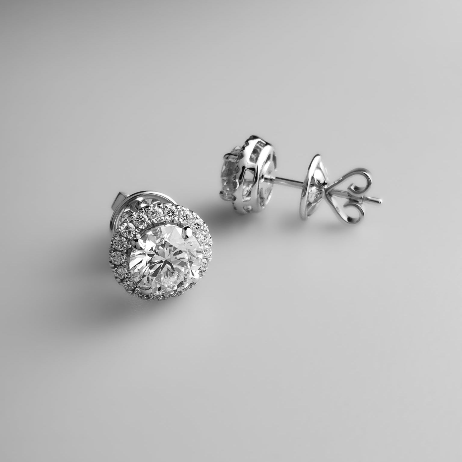 Celesté Halo Earrings 2.4ct.