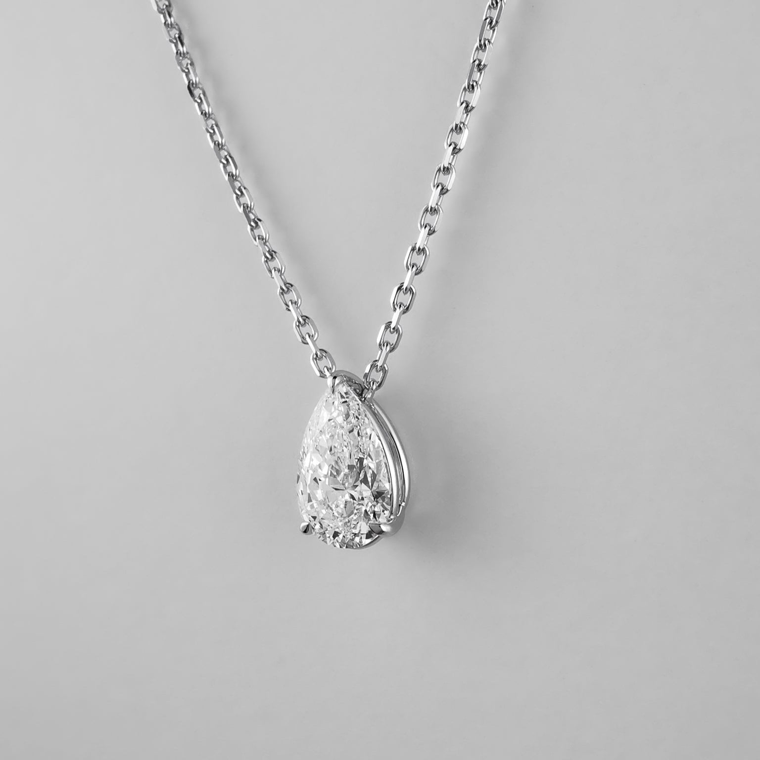 Pear shaped teardrop pendant diamond necklace