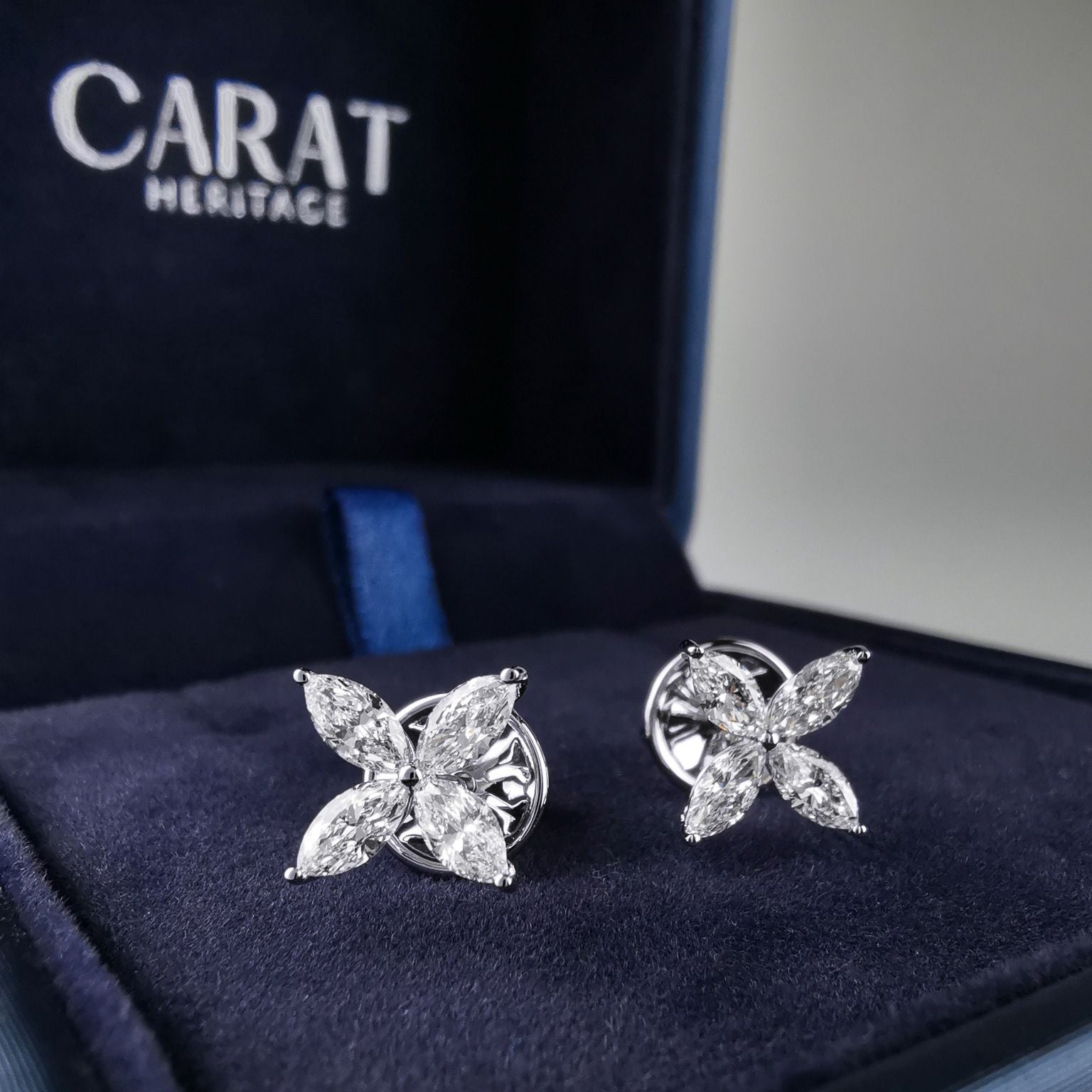 Flower diamond studs marquise