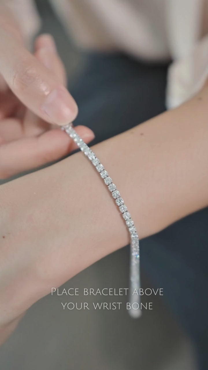 How to wear a Tennis Bracelet